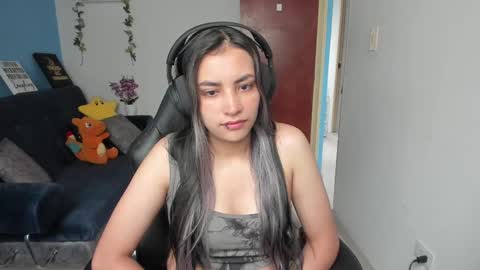 Snapshot of sabrina_chester_02 chatting on February 9, 2025, 3:34 pm Angie online show from February 9, 2025, 3:34 pm