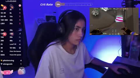 Snapshot of sabrina_chester_02 chatting on October 9, 2025, 12:52 am Angie online show from October 9, 2025, 12:52 am