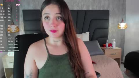 Snapshot of sabrina_lennox chatting on February 22, 2025, 2:39 am Sabrina Maria online show from February 22, 2025, 2:39 am