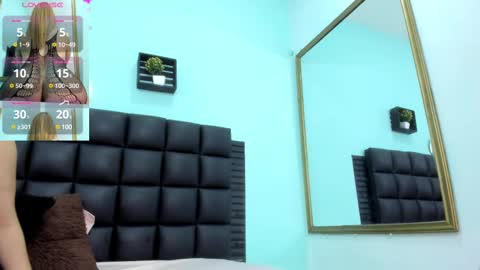 sabrina online show from March 3, 2025, 11:22 am