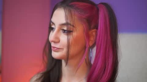  Sabrina  online show from December 4, 2025, 10:07 pm