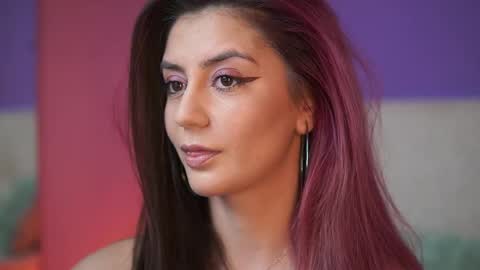  Sabrina  online show from March 18, 2026, 9:07 pm