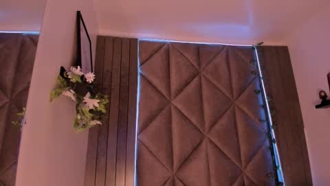 S A B R I N A  online show from October 10, 2025, 11:31 am