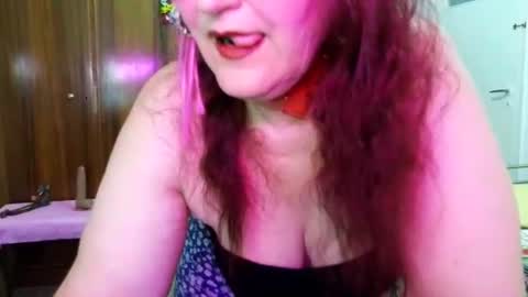 SabrinaXlovess online show from July 6, 2026, 6:21 pm