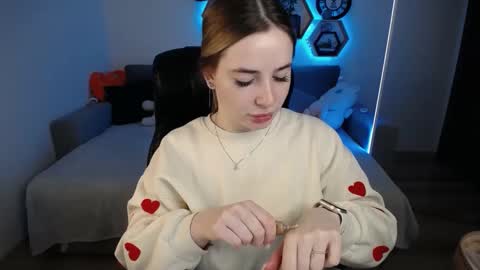 Sabrina Violet online show from February 10, 2025, 9:04 am