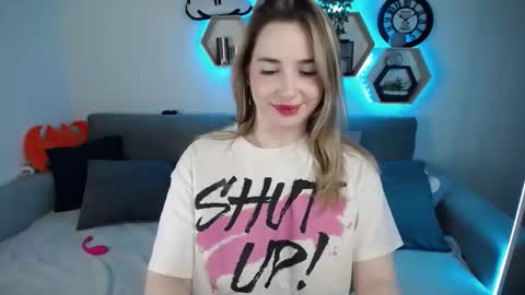 Sabrina Violet online show from February 14, 2025, 12:03 pm