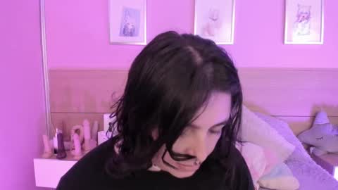 Ig  online show from February 28, 2025, 11:47 am