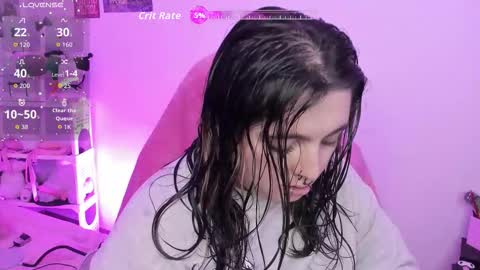 Ig  online show from October 5, 2025, 4:49 pm