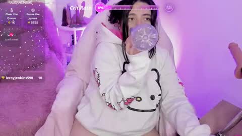 Ig  online show from November 5, 2025, 8:20 pm