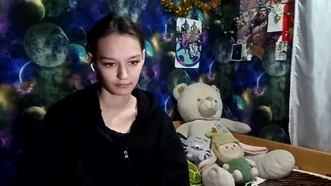 Adele online show from April 10, 2026, 8:19 am