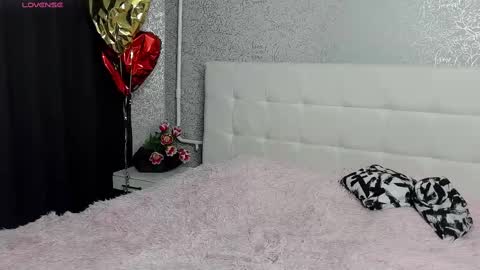 Sacura online show from March 1, 2025, 4:00 pm