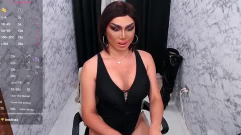 Snapshot of sadistictmistress_verra chatting on May 29, 2026, 10:30 pm Verra Monroe online show from May 29, 2026, 10:30 pm