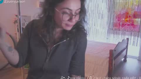 Safa online show from January 7, 2025, 8:21 pm