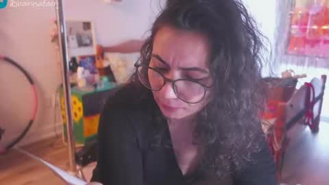 Safa online show from January 25, 2025, 7:39 pm