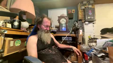 safety_fist online show from January 12, 2025, 6:17 am