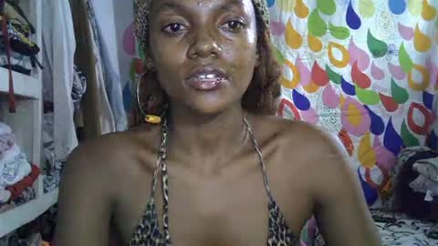 Snapshot of safira19 chatting on October 28, 2025, 8:22 pm safira19 online show from October 28, 2025, 8:22 pm