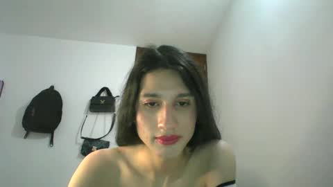 Safiro Queen online show from December 14, 2024, 2:12 am