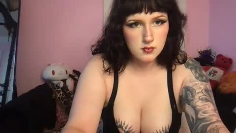 Snapshot of sagesinclaire chatting on July 22, 2026, 2:03 am Sage Sinclaire online show from July 22, 2026, 2:03 am