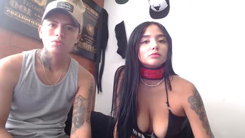 Snapshot of sahara_n_thiago chatting on December 27, 2024, 5:37 pm Sahara y Thiago online show from December 27, 2024, 5:37 pm