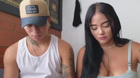 Snapshot of sahara_n_thiago chatting on February 5, 2025, 4:14 pm Sahara y Thiago online show from February 5, 2025, 4:14 pm