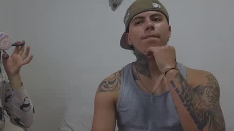 Sahara y Thiago online show from November 16, 2025, 11:27 am