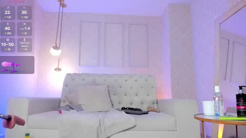 SAHARA WALKER  online show from January 22, 2025, 7:03 am