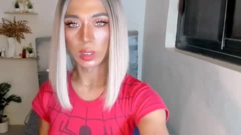 sahayafox online show from April 13, 2026, 3:56 am