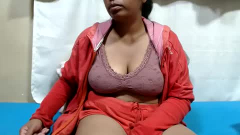 Snapshot of sahobelle chatting on June 11, 2026, 3:43 pm sahobelle online show from June 11, 2026, 3:43 pm