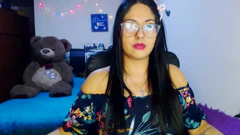 Karina online show from November 14, 2025, 1:48 am