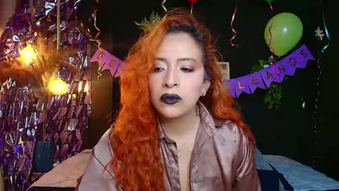 Snapshot of sahra_tayl0r_ chatting on May 2, 2026, 2:22 pm SARA online show from May 2, 2026, 2:22 pm