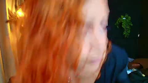 Snapshot of sahra_tayl0r_ chatting on May 13, 2026, 12:24 pm SARA online show from May 13, 2026, 12:24 pm