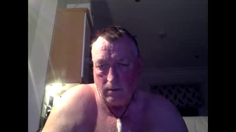 sail_naked online show from January 17, 2026, 7:28 pm