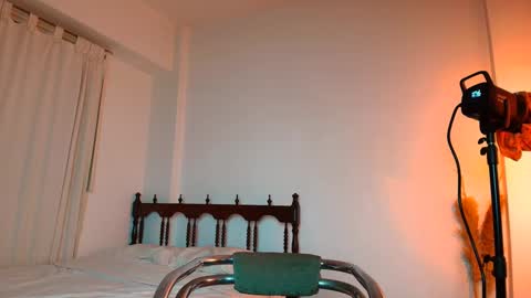 Sindy Scott online show from September 27, 2025, 6:46 pm