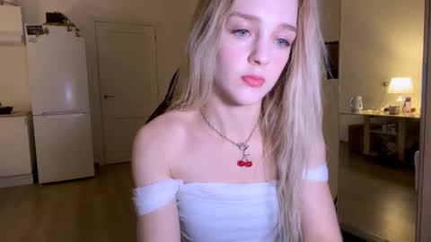 Sofia online show from November 12, 2025, 8:30 pm