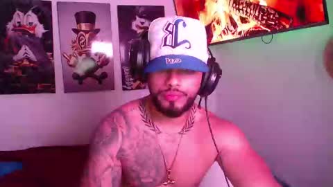 saimong10 online show from February 11, 2025, 4:55 am