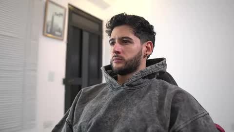 saimon  online show from October 7, 2025, 11:02 pm