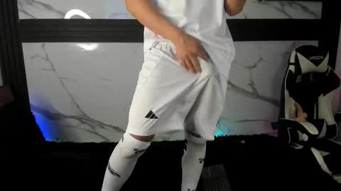 Juan online show from October 25, 2025, 11:10 pm