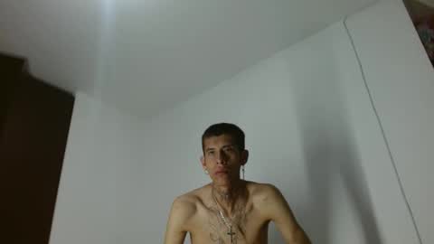 Snapshot of saint_boyy chatting on December 18, 2024, 5:59 am saint boy online show from December 18, 2024, 5:59 am