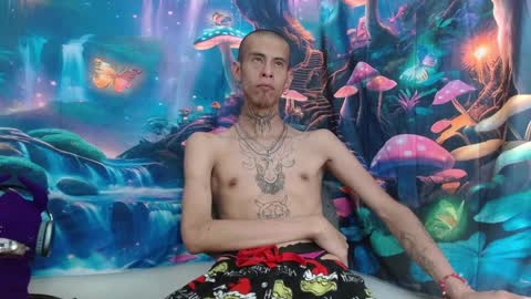 Snapshot of saint_boyy chatting on January 11, 2025, 7:16 pm saint boy online show from January 11, 2025, 7:16 pm