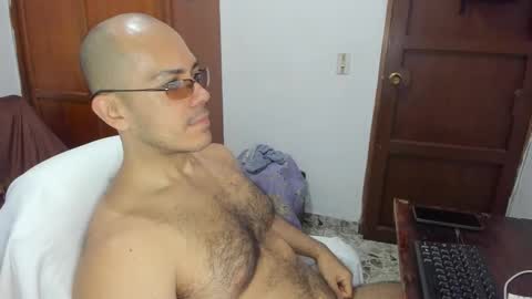 saintedy01 online show from November 27, 2025, 1:02 pm