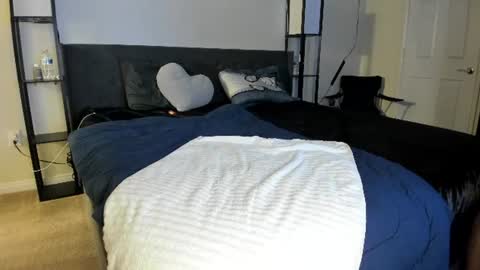 SaintxLando online show from June 22, 2026, 7:16 am
