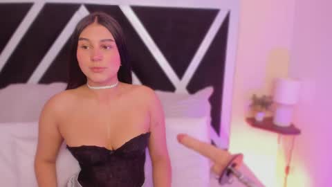 Salem online show from November 4, 2025, 11:42 am