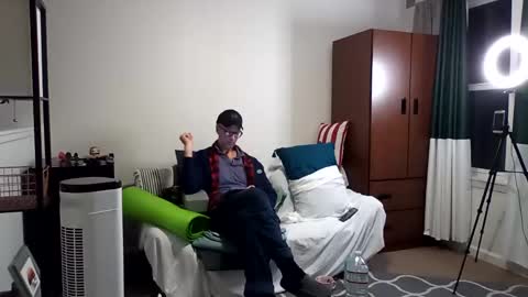 salis1981 online show from March 4, 2025, 3:11 am