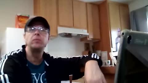 salis1981 online show from November 26, 2025, 6:53 pm