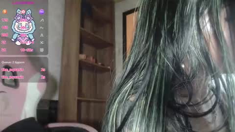  salloy  online show from October 8, 2025, 2:47 pm