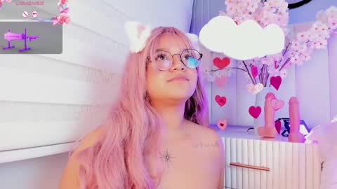 Snapshot of sally_white_ chatting on February 15, 2025, 1:53 am Sally White online show from February 15, 2025, 1:53 am