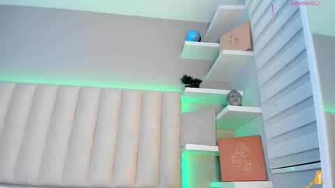 Snapshot of sally_white_ chatting on October 21, 2025, 3:07 am Sally White online show from October 21, 2025, 3:07 am