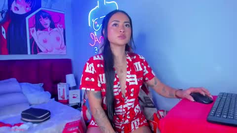 miss Sally online every night from 1am to 8am  Colombia time online show from September 15, 2025, 3:12 pm