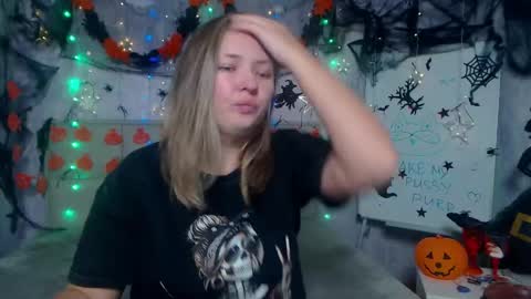 Sally online show from November 4, 2025, 7:02 pm