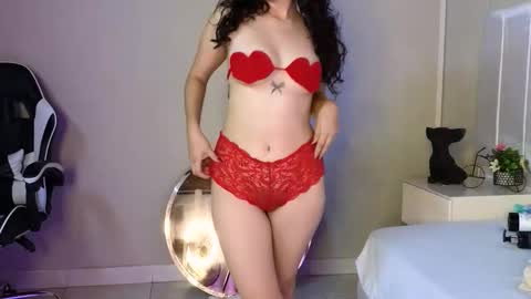 Snapshot of salma_falcon chatting on September 29, 2025, 7:30 pm Salma online show from September 29, 2025, 7:30 pm